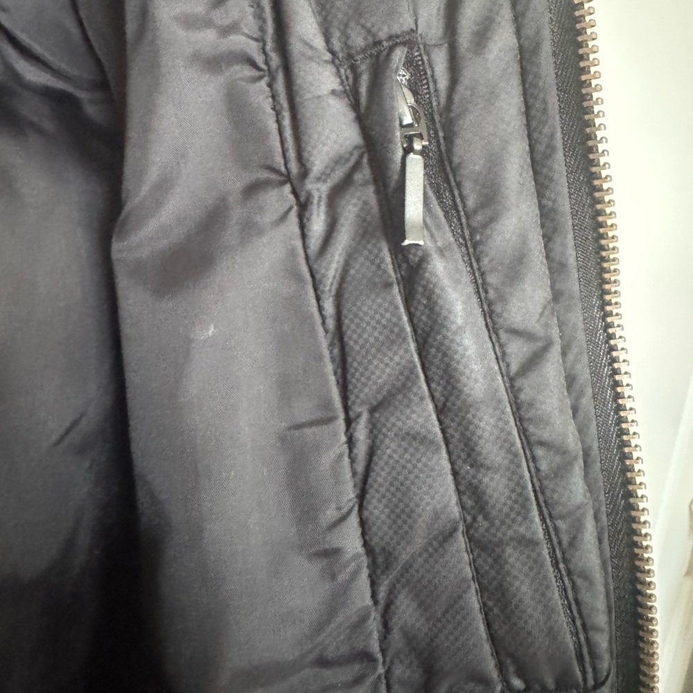 Original UGG Australia Down Puffer Bomber Jacket w/ Shearling Collar- size XL - Picture 5 of 6